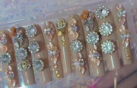 “Luxurious” Nude Press-On Nails(Ready To Ship)
