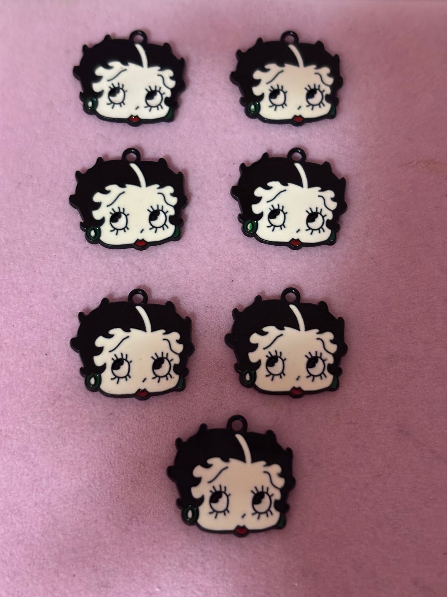 "Betty" Head Charms(1pc.)
