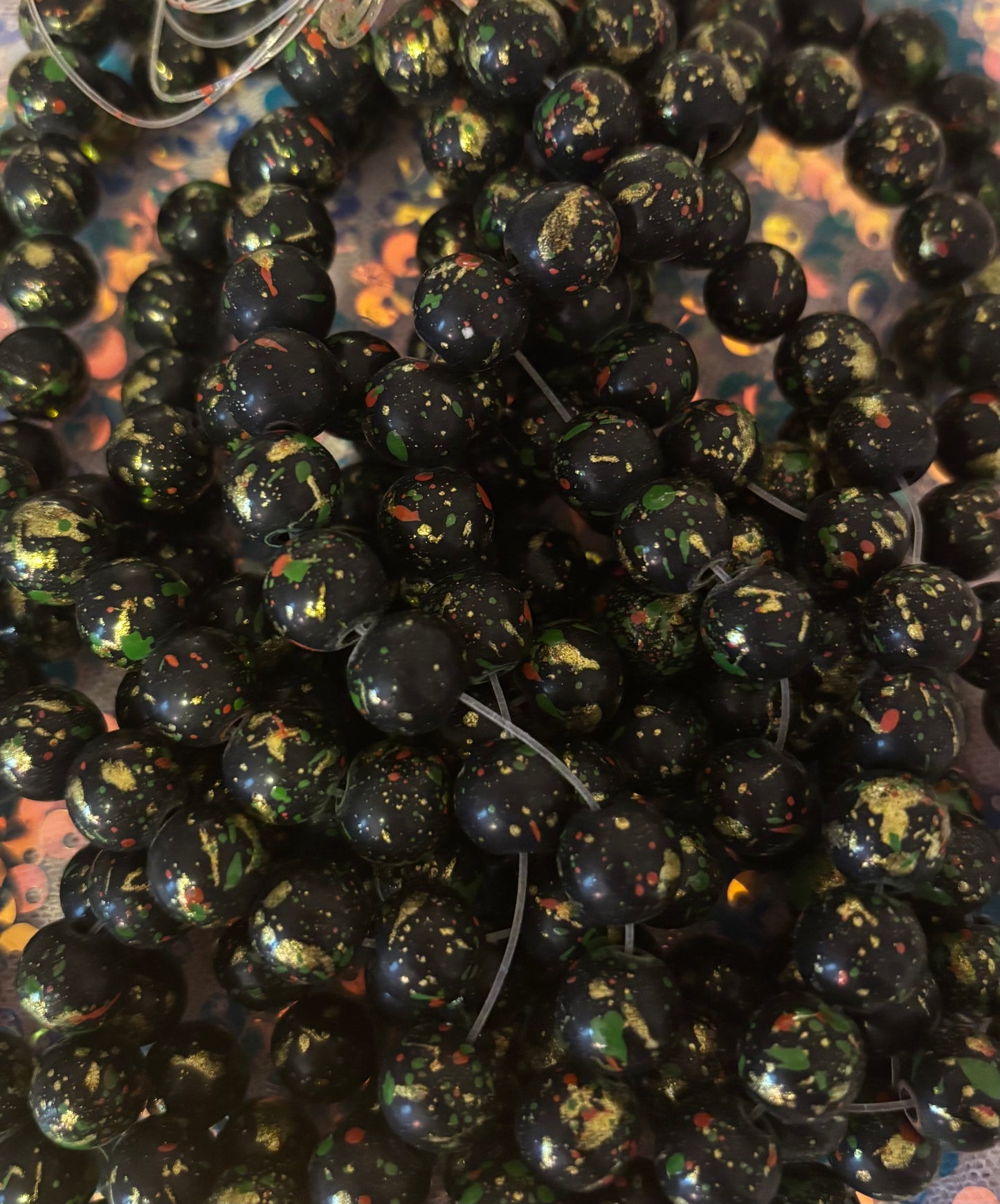 Black/Red/Gold/Green Beads(40ct.)