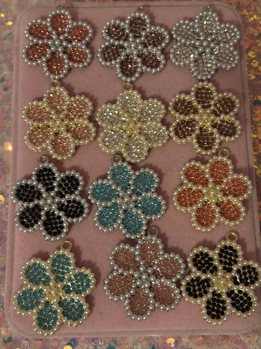 Color Pearl “Bling” Flower Charms(1pc.)