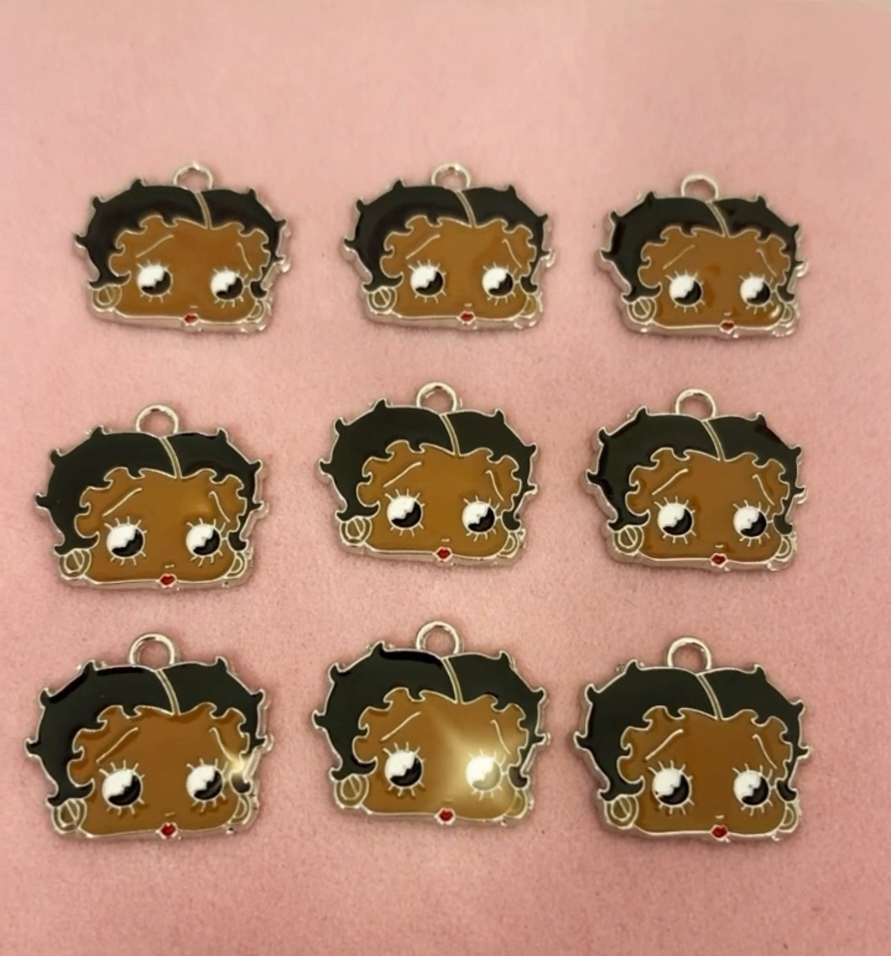 “Betty Head” Charms(1pc.)