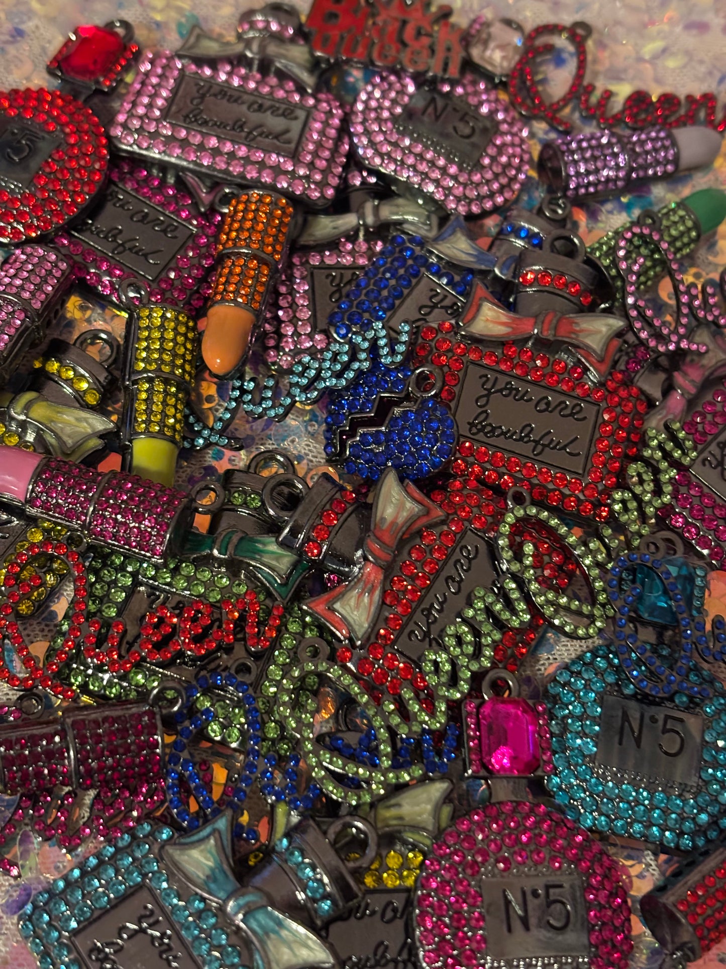 “Gunmetal” Color Charm Mix(set of 10)