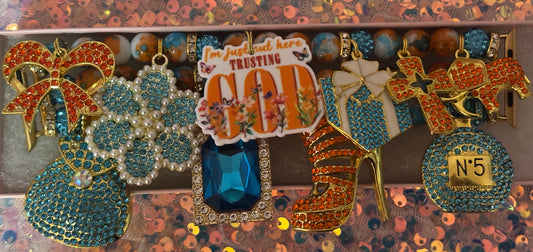 “Out Here Trusting God” Beaded Watchband(42/44/45/49MM)