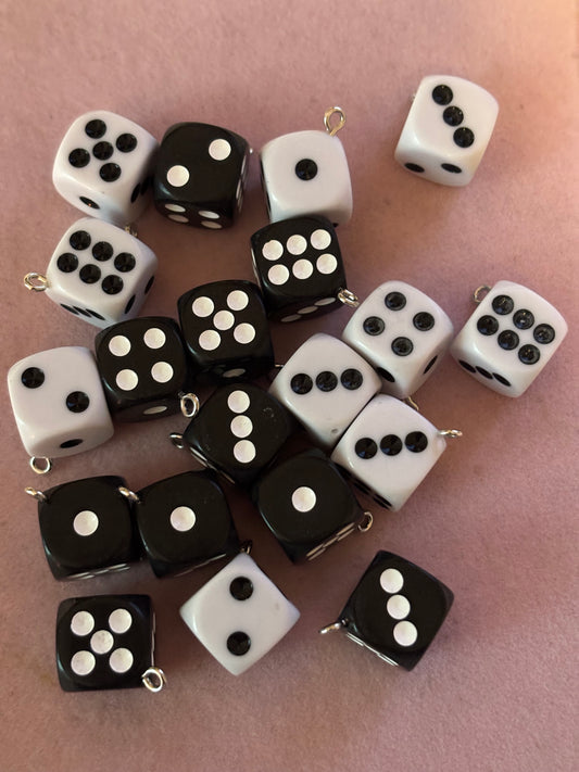 Black/White Dice Charms(1pc.)