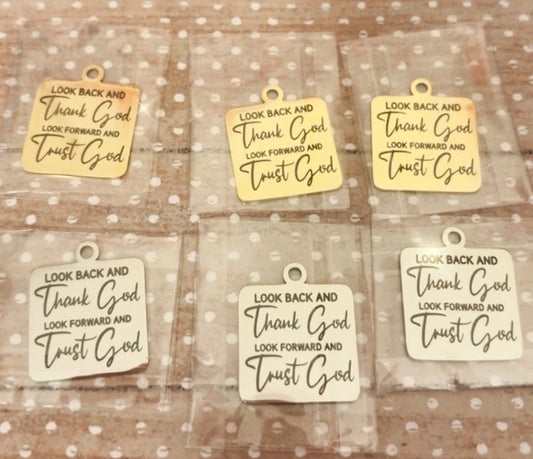 “Look Back And Thank God” Word Charms(1pc.)