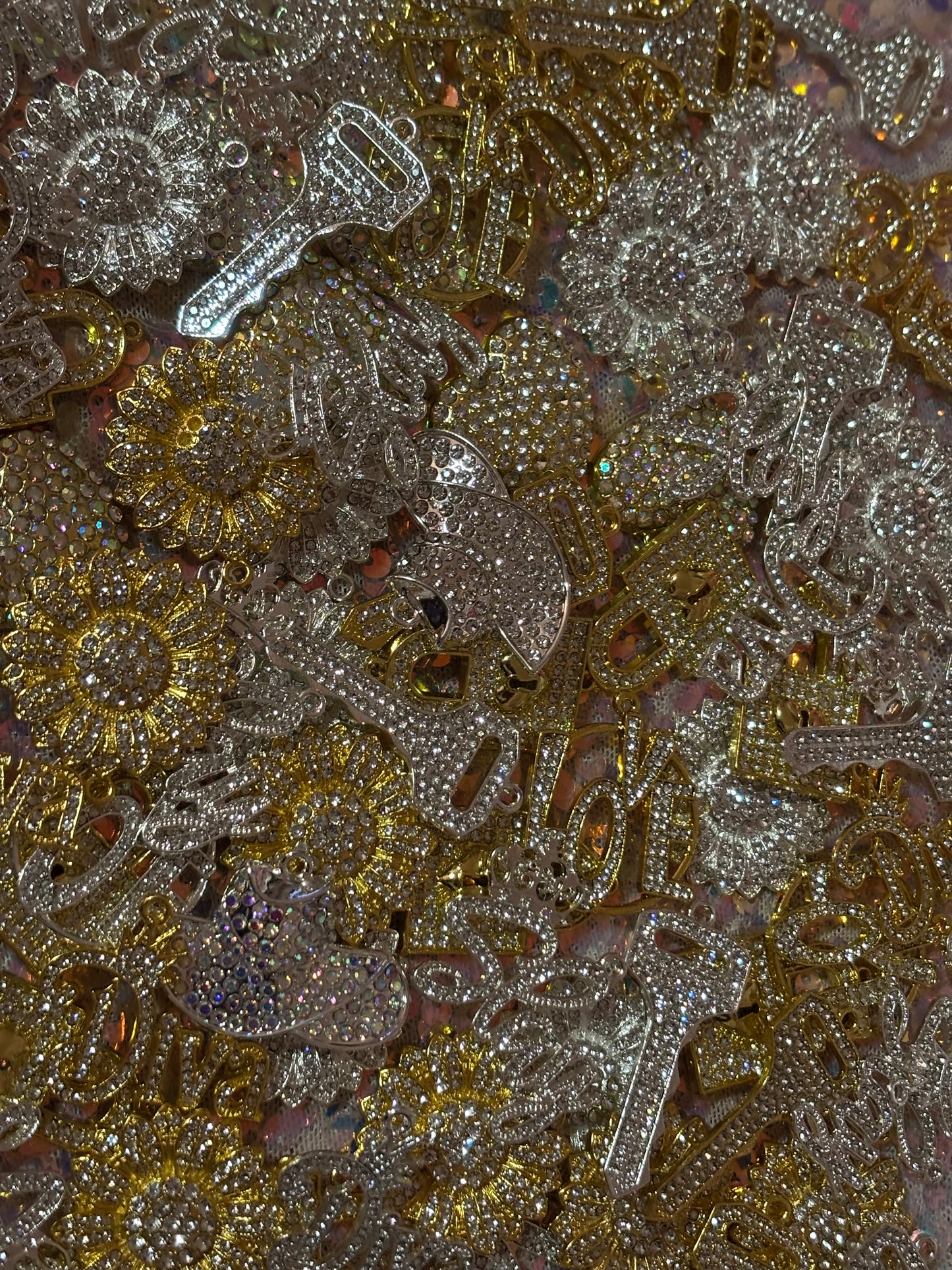 New "Gold/Silver" "Bling" Charm Mix(set of 10)