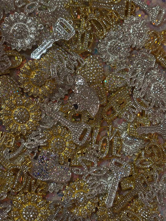 New "Gold/Silver" "Bling" Charm Mix(set of 10)